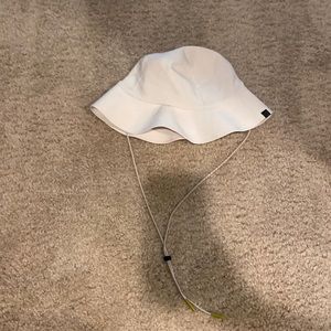 Lululemon bucket hat with adjustable chin straps.